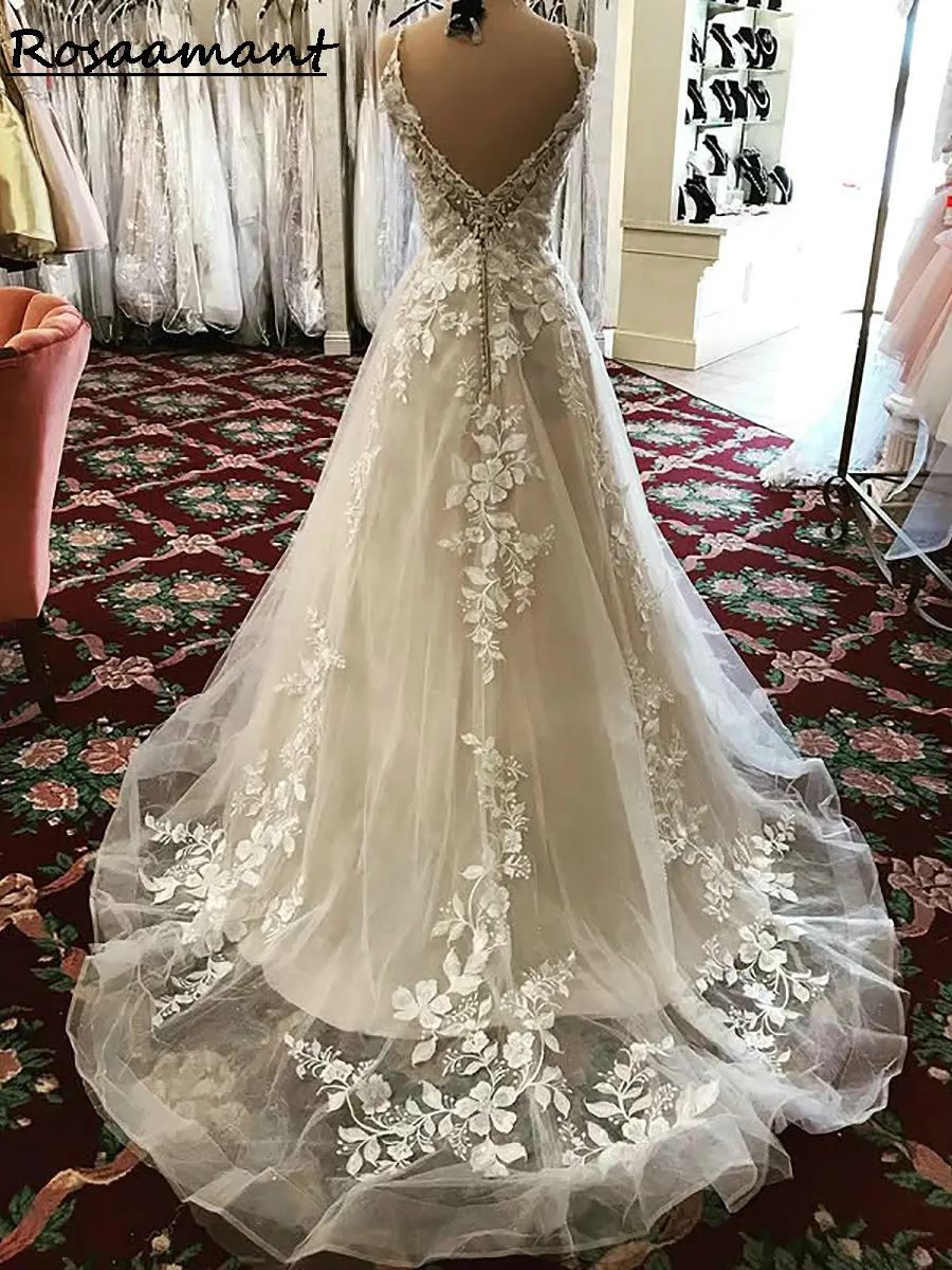 رومانسية السباغيتي الأشرطة أكمام ألف خط فساتين الزفاف الوهم يزين الدانتيل البلد أثواب الزفاف