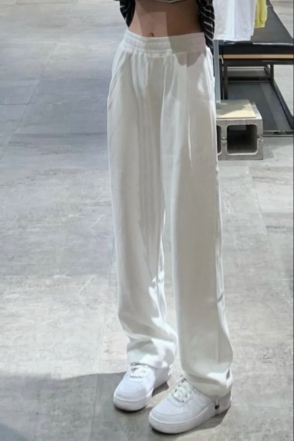 Pantalon blanc à jambes larges et taille haute pour femme, vêtement de sport, droit, Streetwear, collection printemps 2022