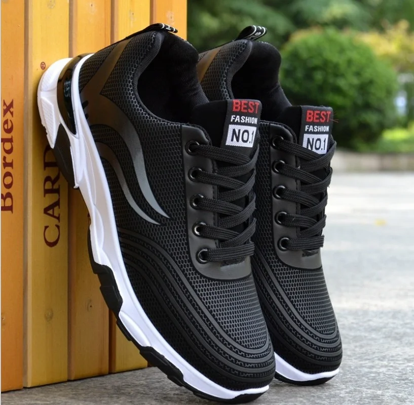 2023Casual Sneakers Cushioning Outdoor Running Shoes for Men Non-slip Sport Male Shoes Professional Athletic Training Men Shoes