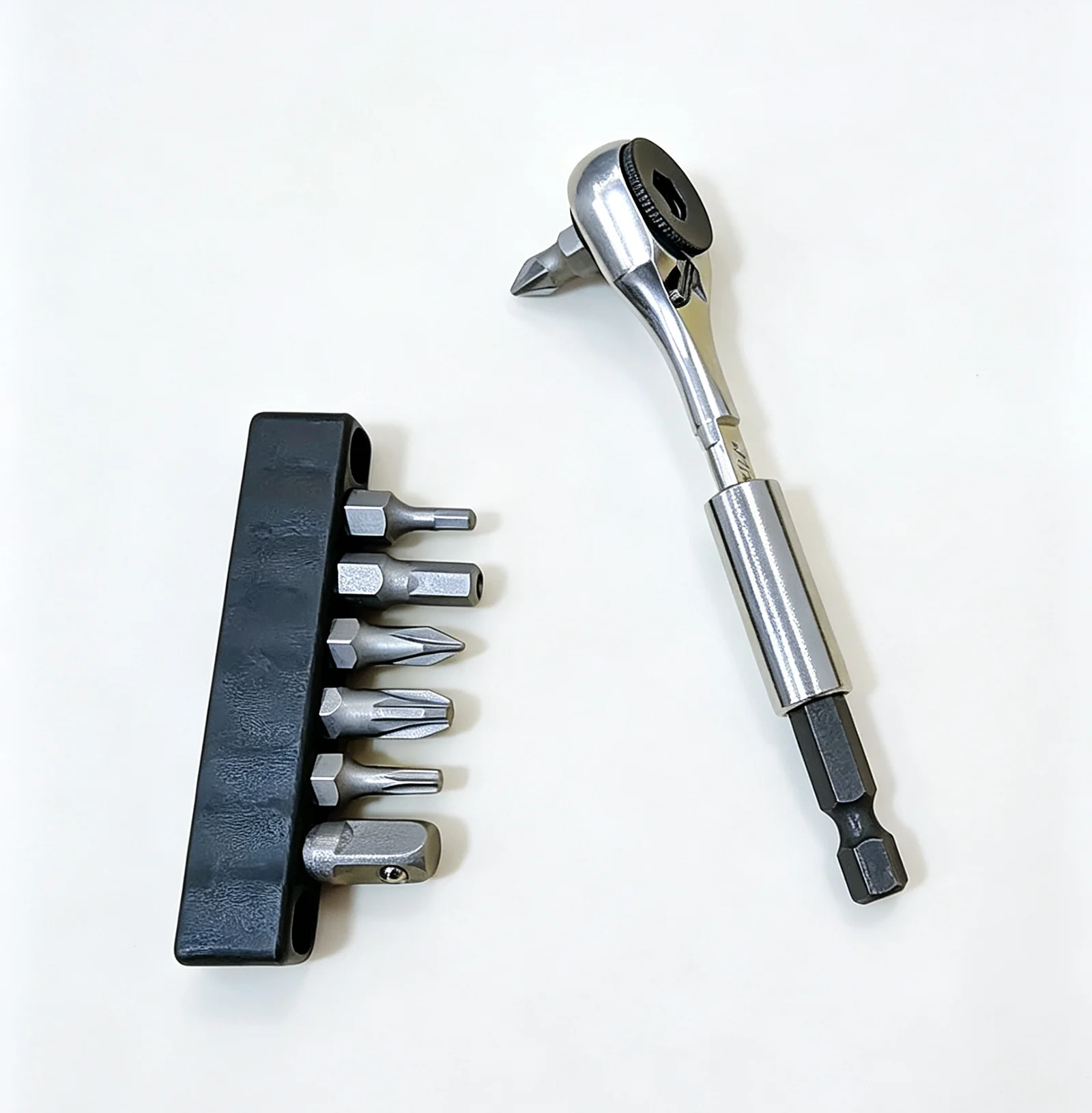 90° Ratchet Driver Compatible with Leatherman Pliers with 1 set bits view 3