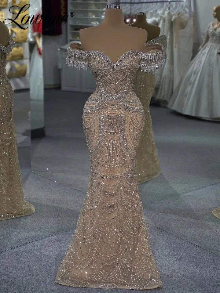 2026 Vestido de fiesta de sirena con borlas de cristal brillante, vestidos de noche con hombros descubiertos para mujer, vestidos de fiesta personalizados