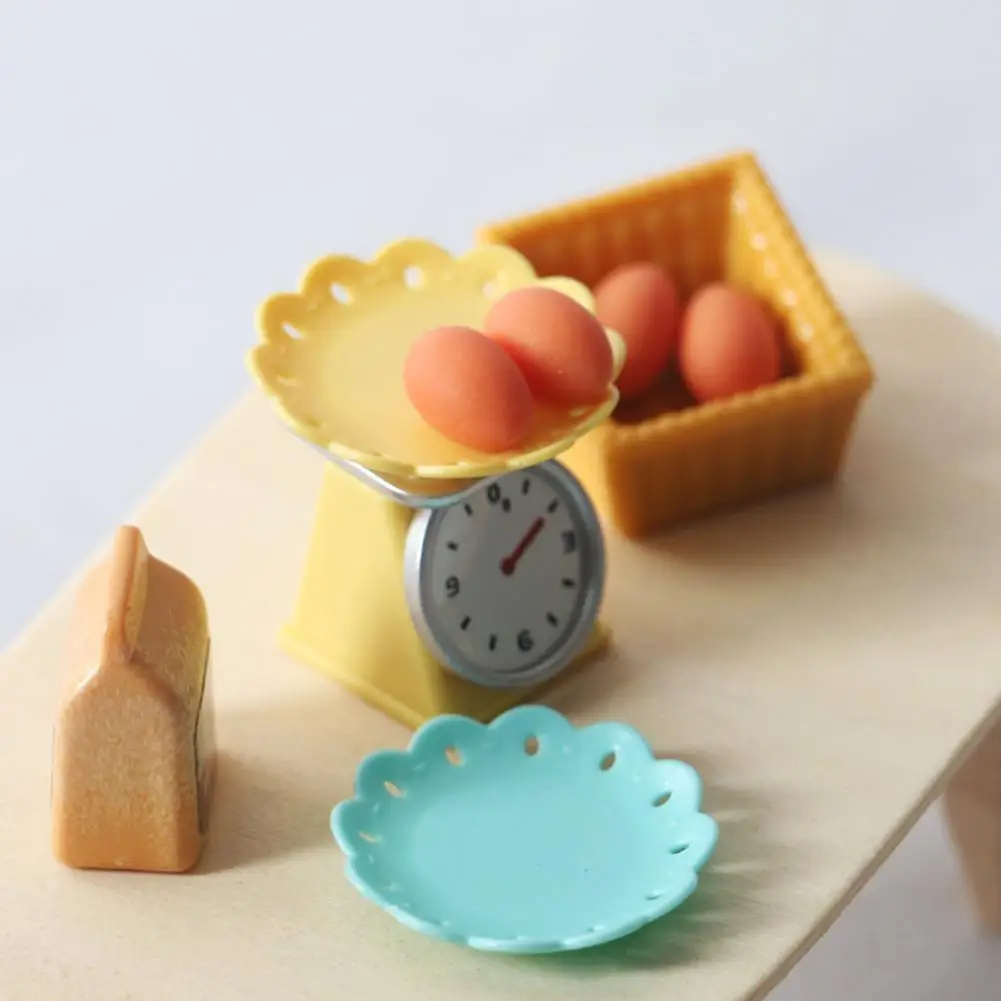 

1Set 1:12 Miniature Dollhouse Mini Platform Scale Lightweight Leisure Plastic Dollhouse Plate Mini Platform Scale for Toys