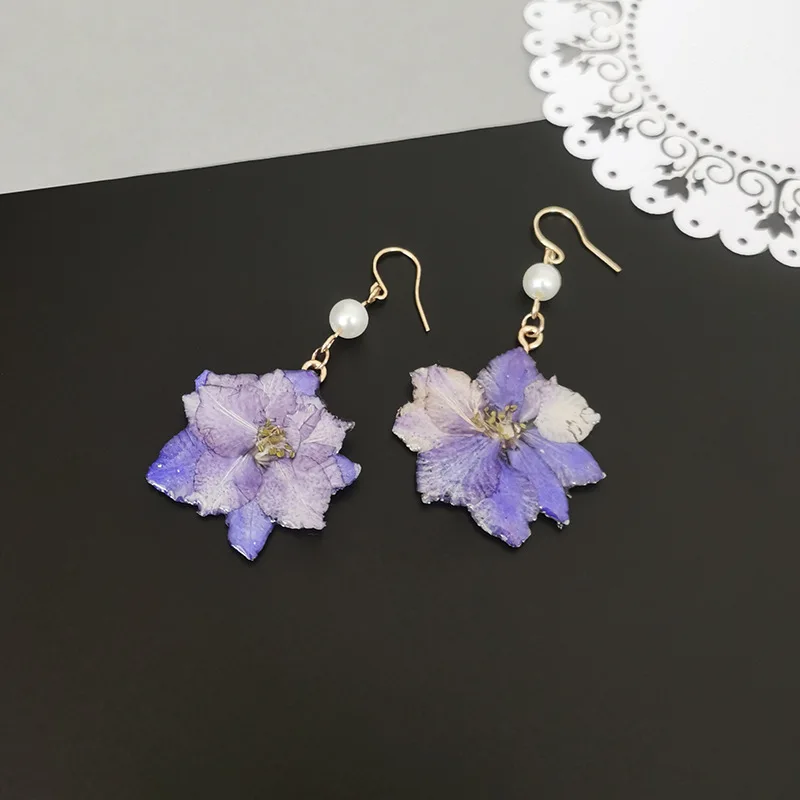 Unique Pressed Flower Earrings Natural Daisy Flower Pressed Earrings Creative Epoxy Resin Flower Earrings Statement Jewelry 2024