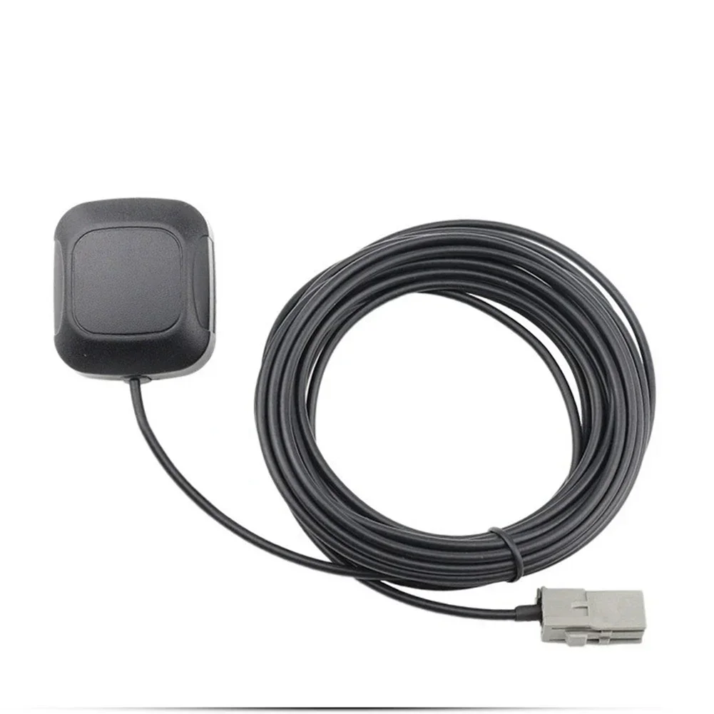 Car GPS Navigation Active Antenna GT5-1S Socket Antenna Connector Cable ABS Black 300cm Length 28dB LNA Gain 1575.42 MHz Center