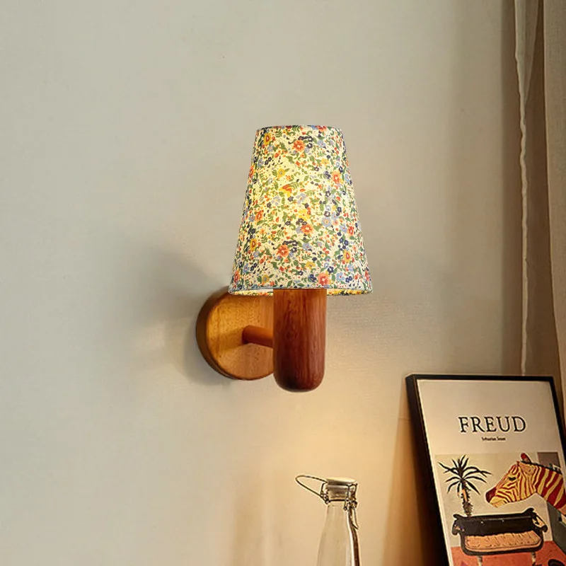 2026 New Style French Medieval Style Wall Lamp Bedside Lamp Atmosphere Bedroom Retro Vintage Wall Decor Luminaria Wall Lights