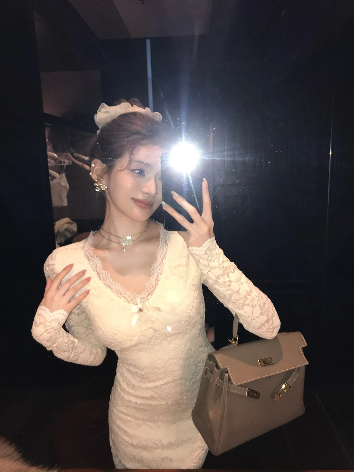 

Pure Desire Sweet Heart Retro V-ne Lace Dr Women's Autumn Winter Slimming Inner Wear Skirt Bodycon Long Sve Daily Wear