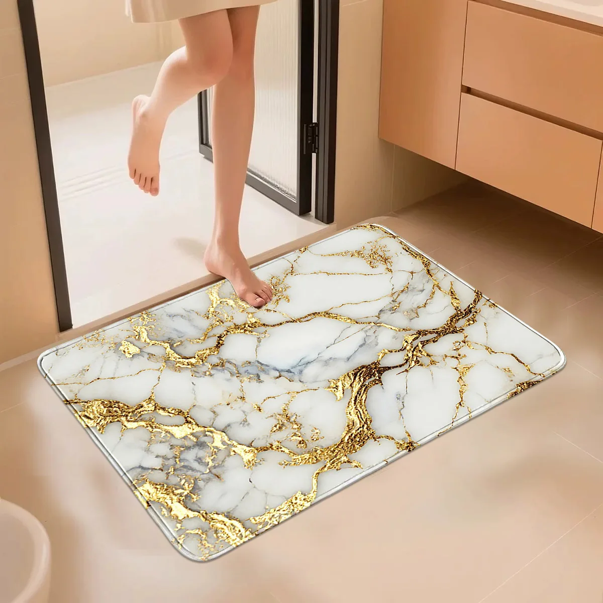 A Light Luxury White Gold Marble-Patterned Bathroom Non-Slip Floor Mat, Absorbent and Quick-Drying Bathroom Entrance Mat