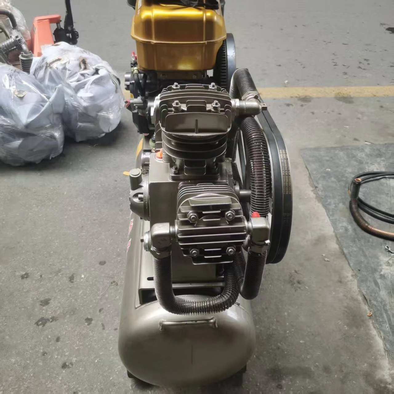 مضخة هواء ضاغط هواء محمولة ترددية متصلة مباشرةً للبيع #3