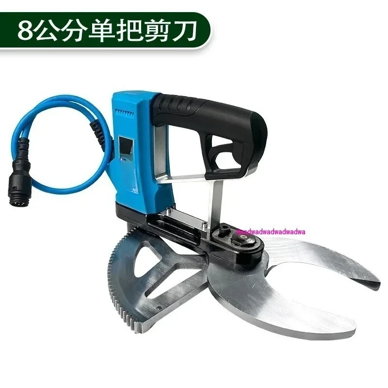 

Electric bamboo cutting machine