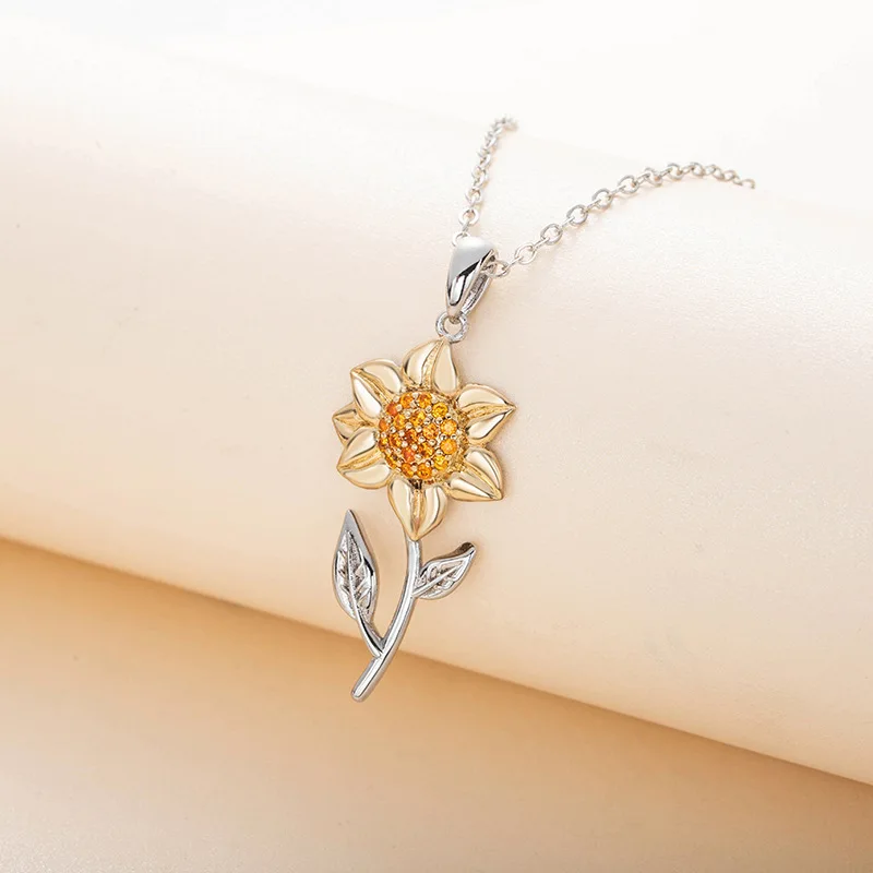 DIY accessories Amazon cross-border hot-selling sunflower flower pendant, sun flower leaf two-color necklace Qixi Festival send