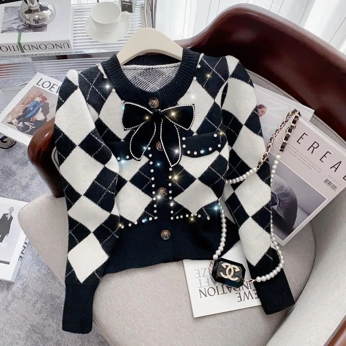 

Argyle Knitted Thicken Sweater Cardigan Women 2025 Winter Bowtie Elegant Vintage Stylish Fashion Coat Jacket Long Sleeve Jumpers