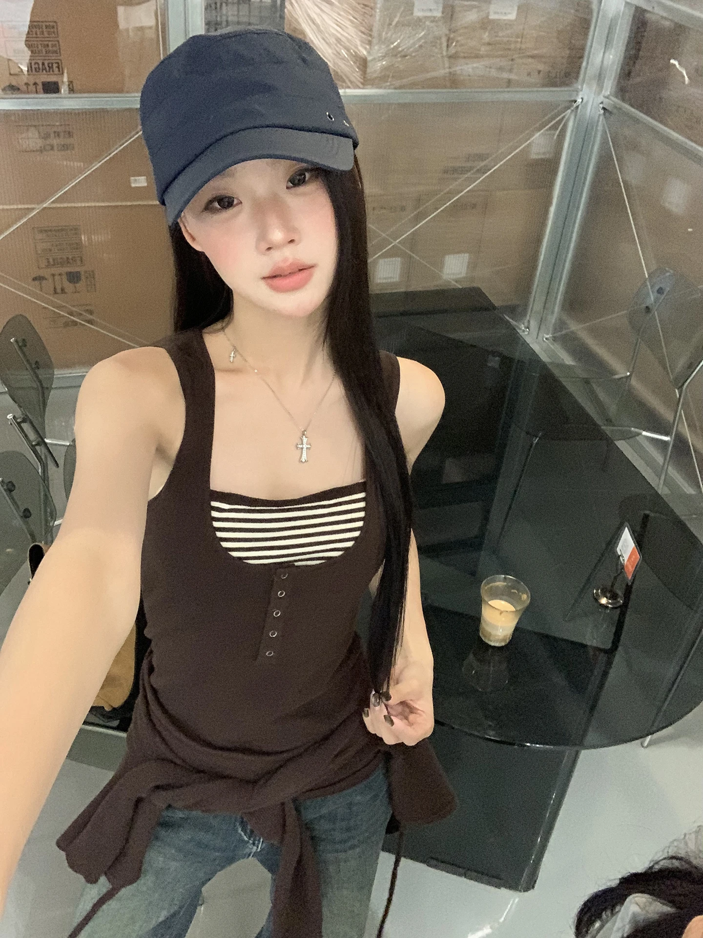 

Red Celebri Knitted Cardigan Women's ort Sle Korean Brown Color Early Autumn Top Cute Maturi Level Outerwear Sweater