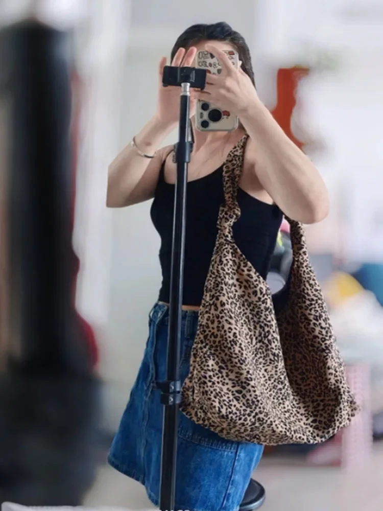 

Fashion Leopard Large Bags Women Shoulder Bags Simple Casual Bowknot Retro Crossbody Handbags