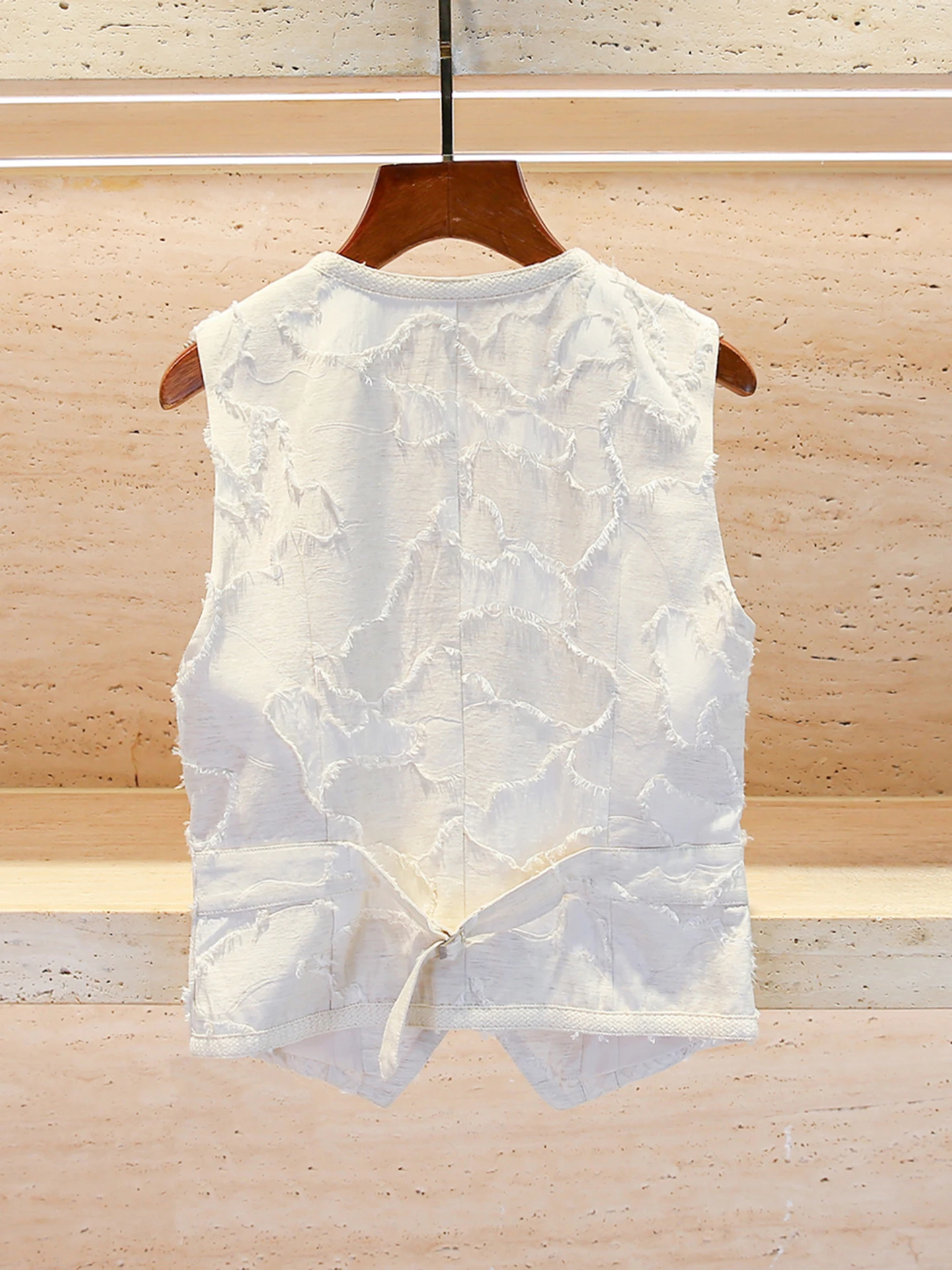 High-End Herfst Faion Set ort Broek V-hals Vest Dameskleding South Oil Faionable Kleine Fraance Sle 2025