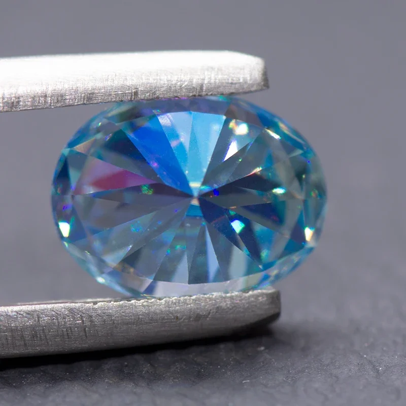 Batu Moissanite biru es warna Oval Cut Lab dibuat batu permata sintetis lulus penguji berlian dilengkapi dengan sertifikat GRA