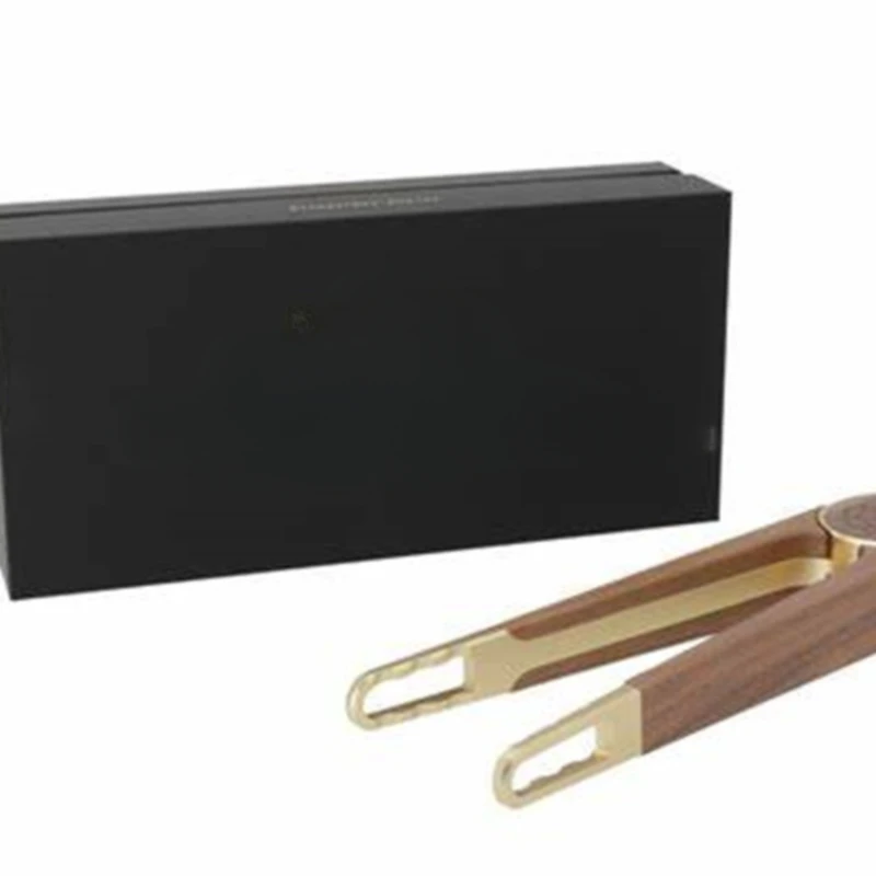 

Carbon clip for hookah fittings