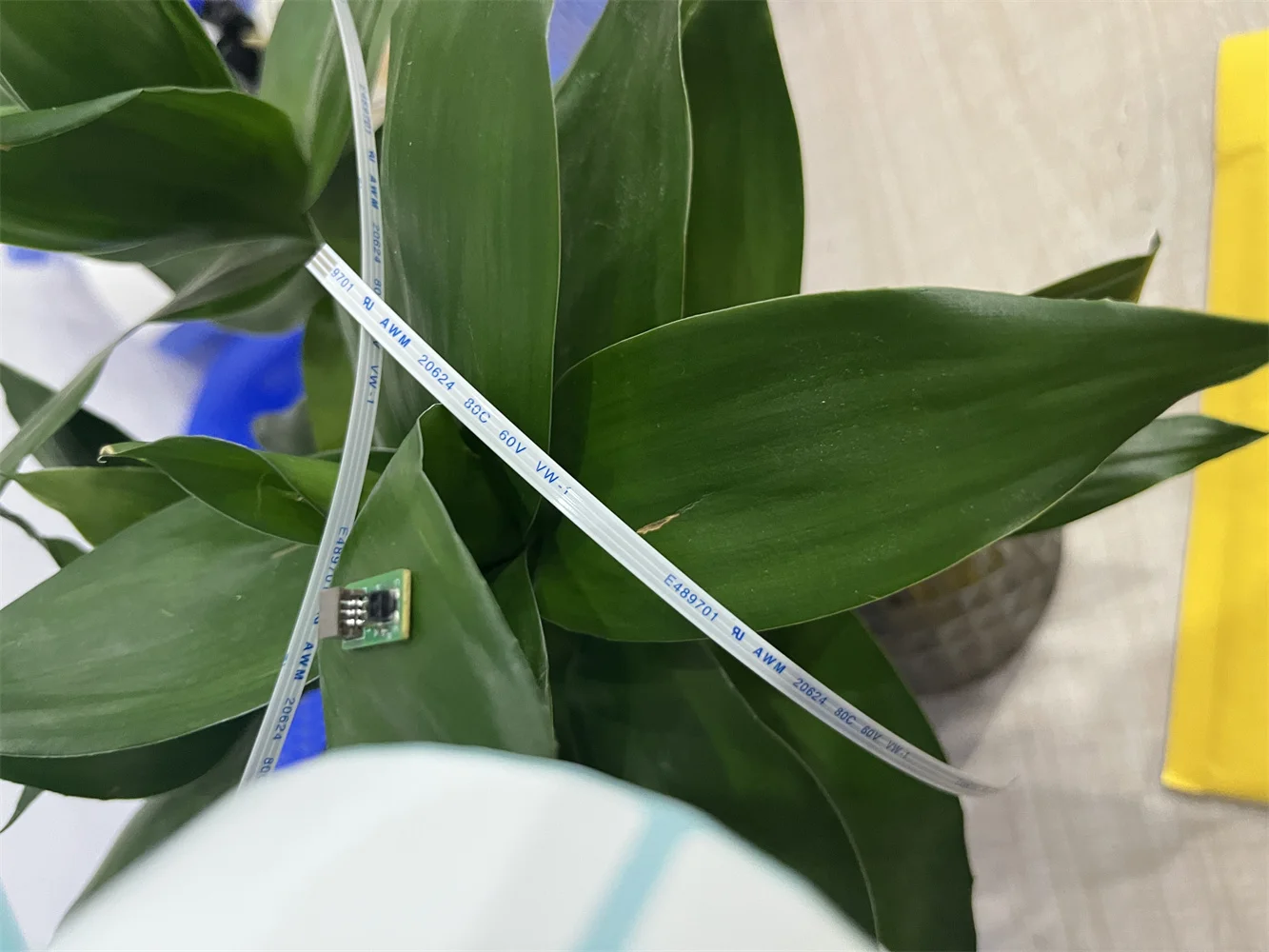 

5sets for EPSON 1390 1430 1410 1400 L1800 ME1100 L1300 PW paper width sensor cable car CR sensor printer parts