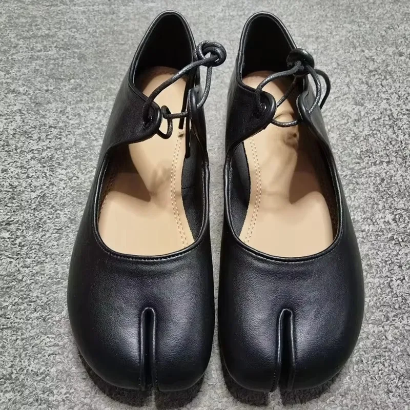 Women Shoes Flats Fashion Split Toe Leather Ballet Flats Comfortable Mary Janes Shoes Woman Loafers Casual Shoes for Women