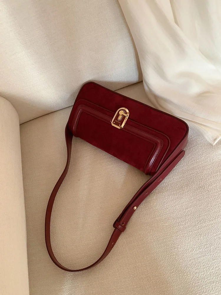 Red Bag For Women Retro Plush Simple Solid Single Shoulder Underarm Bags Fashion New Metal Buckle Ladies Crossbody Square Pack