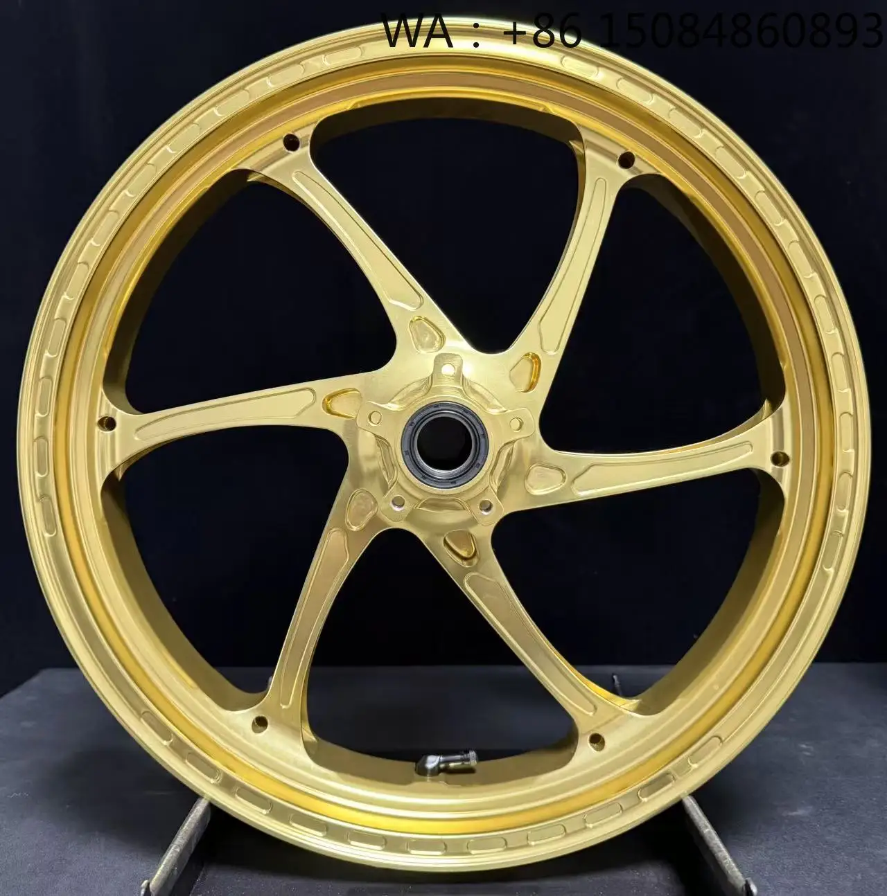 

5 6061-T6 aluminum alloy aerospace material, motorcycle parts, Anodized Forged Wheels, High-end Durable Structure, Universal Mot