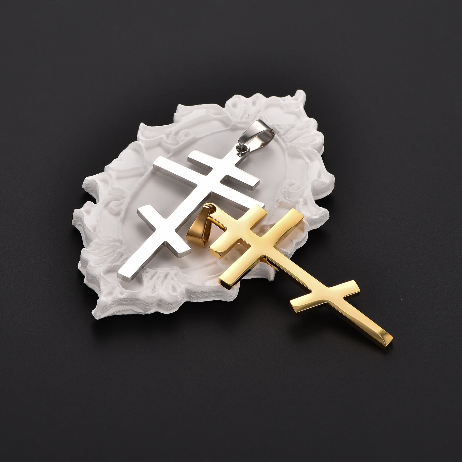 Vintage-Katholisches Kreuz Edelstahl-Anhänger Christliches Amulett Trendige Party-Halskette Schmuck für Männer und Frauen – Detail 4