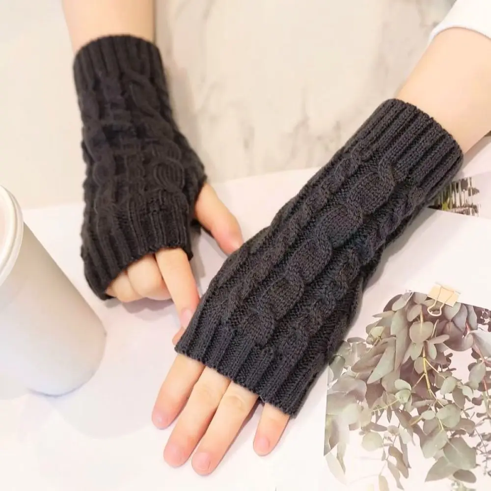Fashion Cable Knit Fingerless Gloves Unisex Winter Warm Hand Warmers Stylish Half Finger Mittens For Daily Office Use