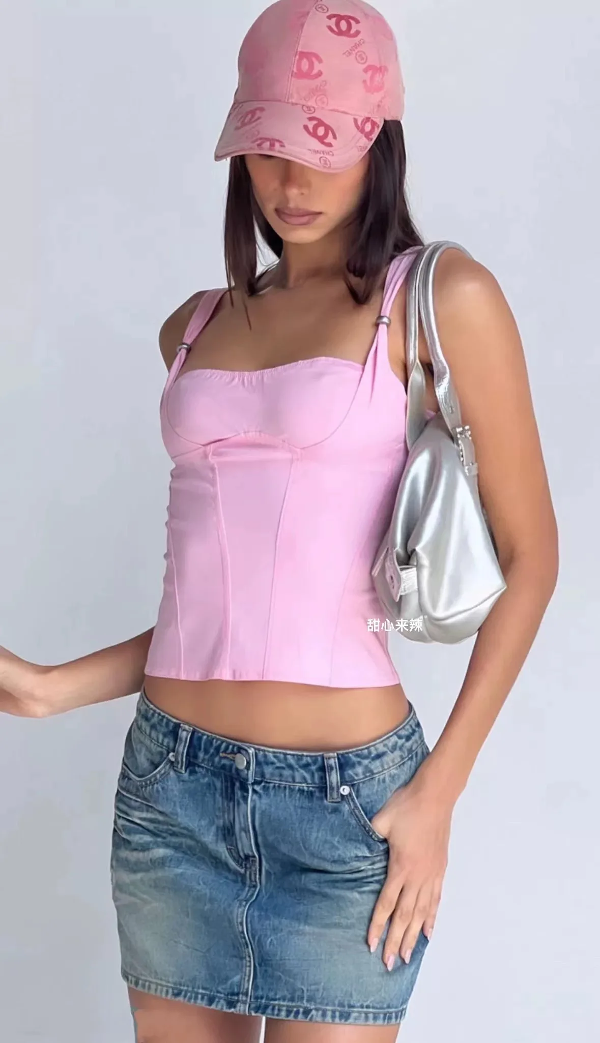 

iamgia Stretch metal buckle stitching inside a sexy Hottie crop halter tank top