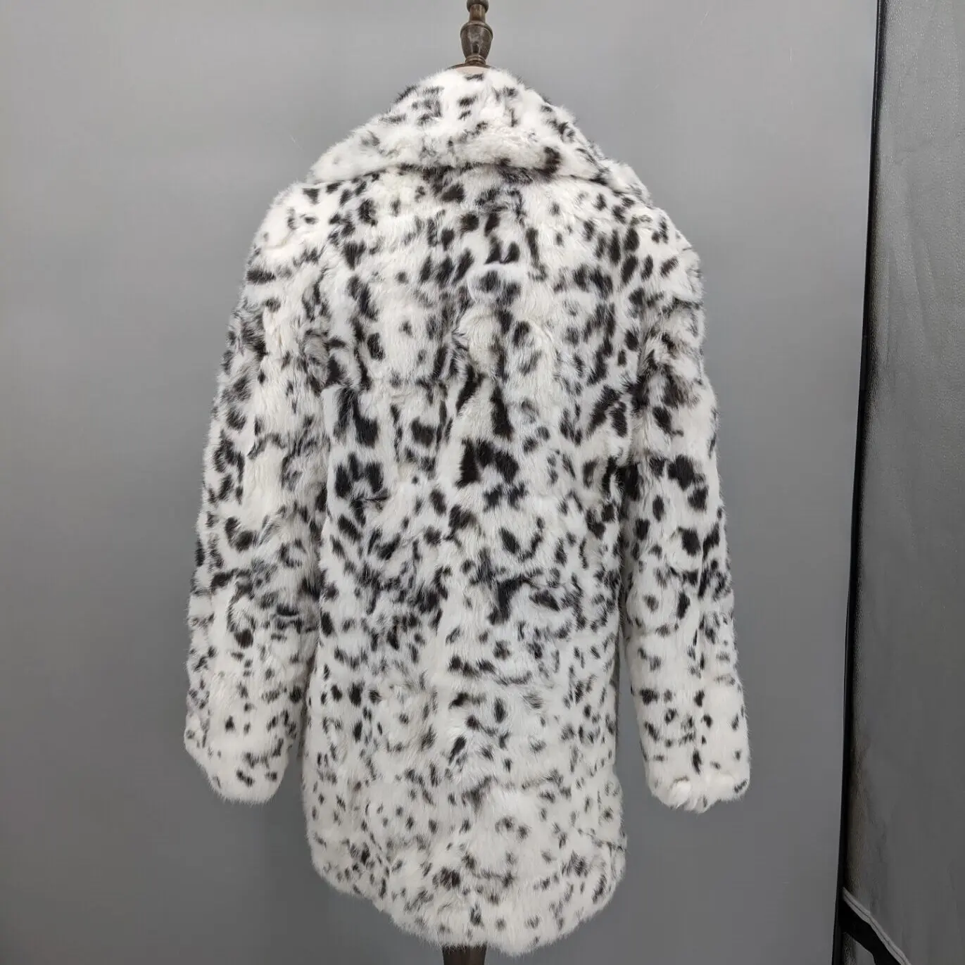 Women White Animal Print Real Patchwork Rabbit Fur Mid Coat Notch Lapel Open Front Luxury Winter Fuzzy Fur Outerwear 241221