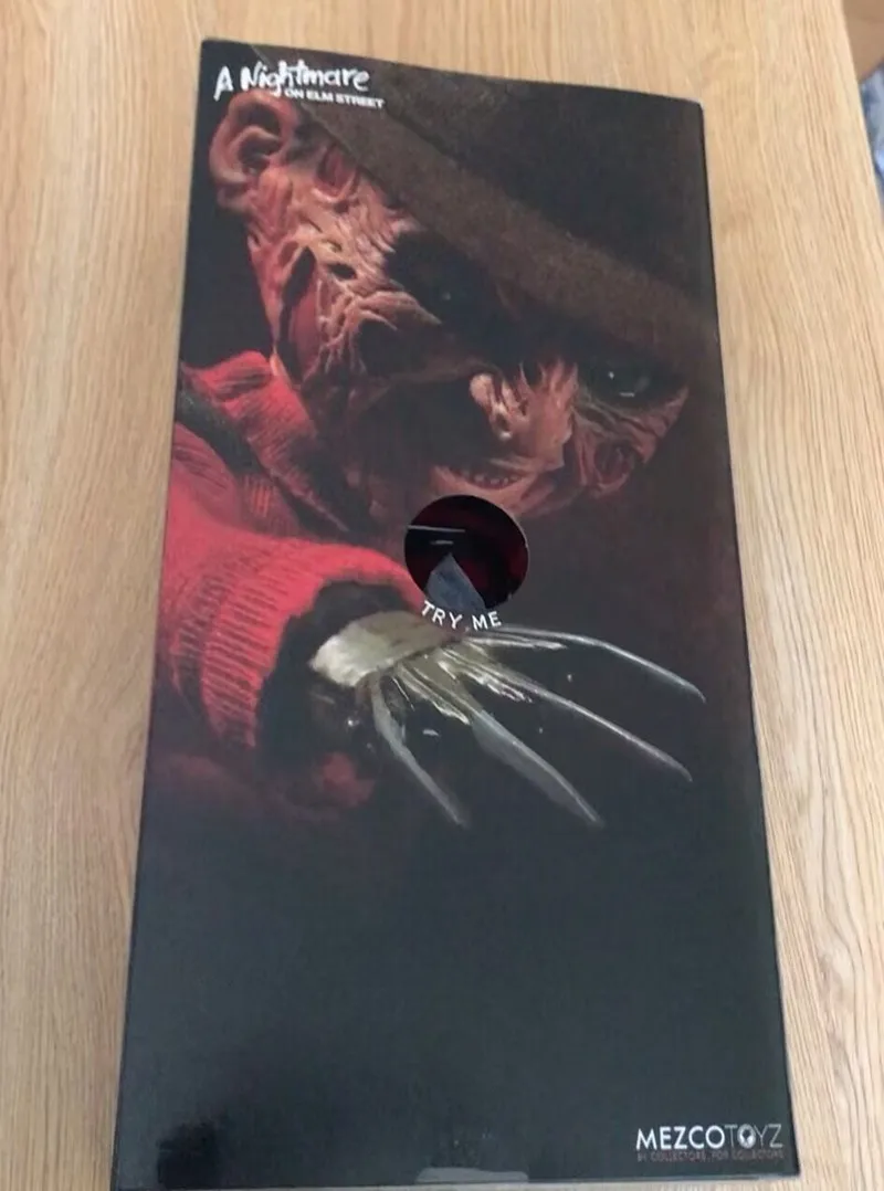 ของแท้ vMezco Nightmare On Elm Street - 10 "Talking Freddy Krueger Posable Action Figure