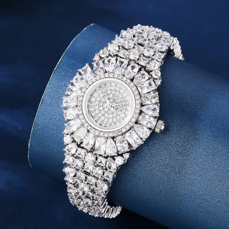 

Wedding Design New Watch-Embedded Starry Women's Watch Fashionable Elegant Socialite Trendy Fashion