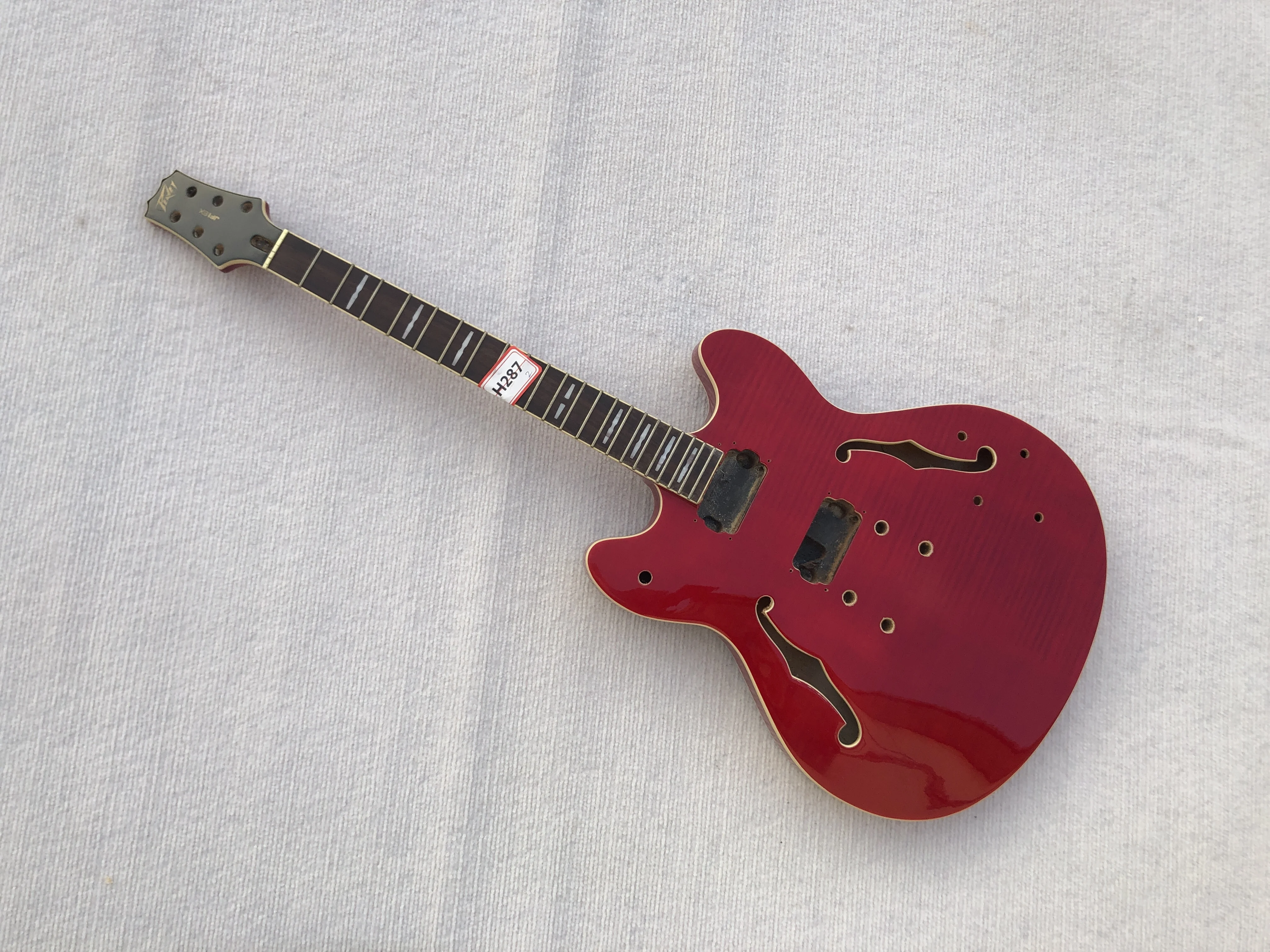 DIY Peavey 6 cuerdas eléctrica Jazz Guitarra parte Guitarra sin hardware en stock descuento