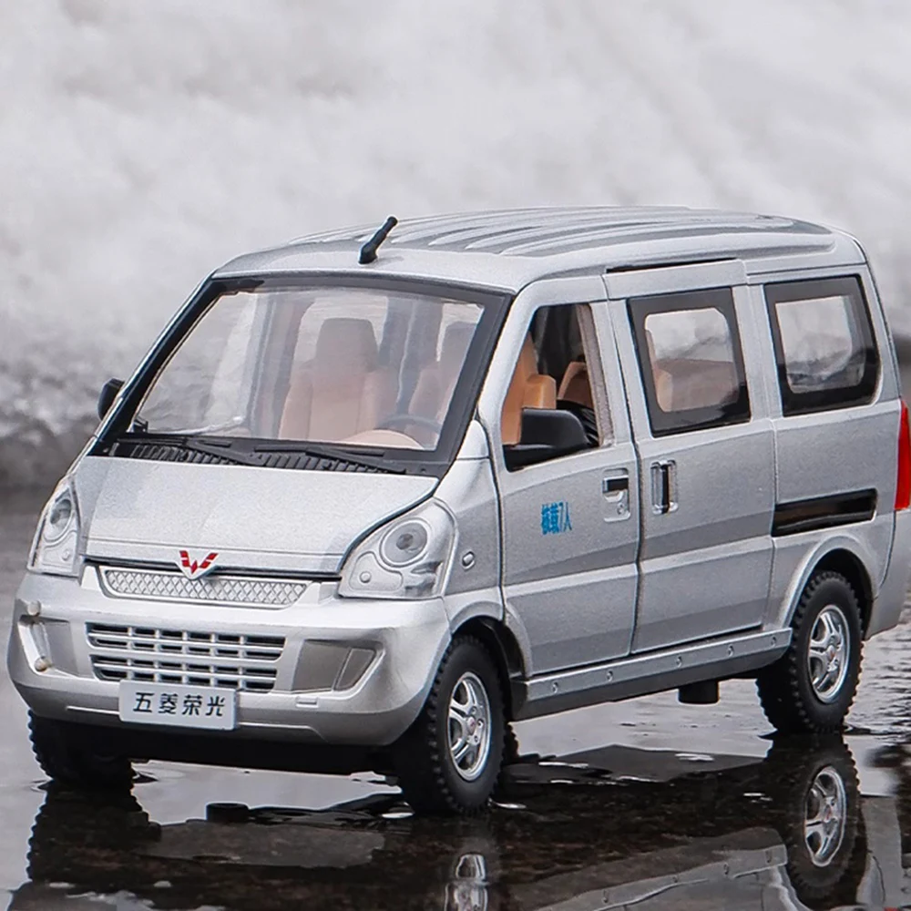 

Scale 1/24 Wuling Rongguang Barbecue Cart Toy Model Car Diecast Alloy Van 6 Door Opened Sound Light Pull Back Toy for Kids Gifts