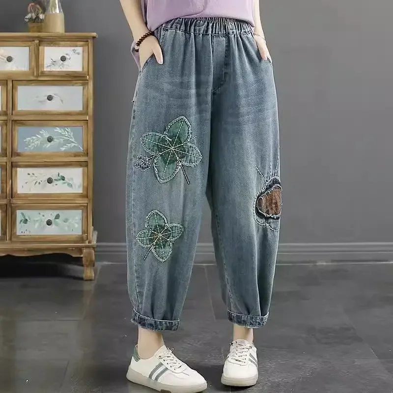 Water Washed Bleached Embroidered Jeans Women's Spring and Autumn New Retro Casual Elastic High Waisted Loose Harlan Pants A824