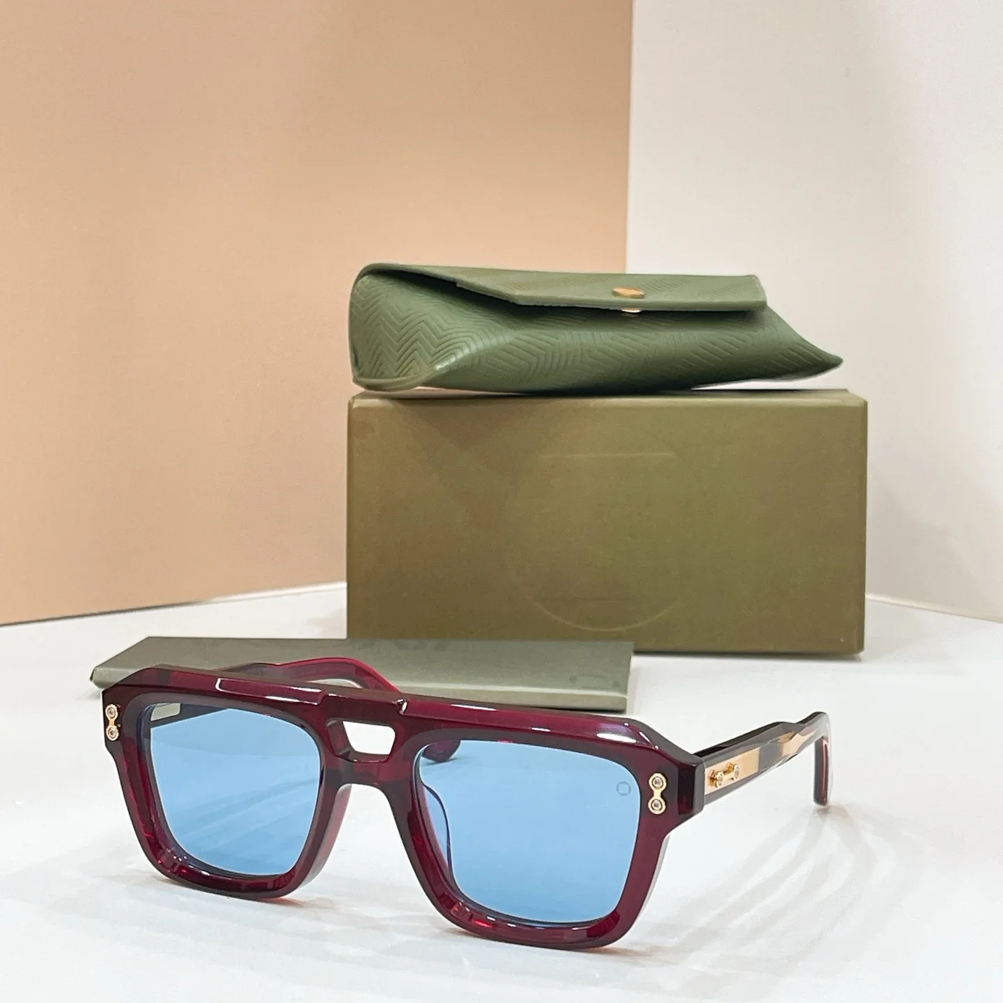 AKS-531 Unisex Sunglasses-Double Bridge-Minimalist Design-Modern Elegance-UV400 Protection-Belight Optical