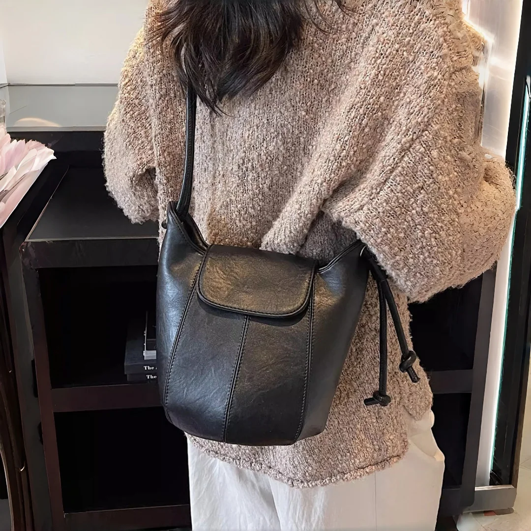 Vintage Soft PU Leather Bucket Bag Women Retro Flap Crossbody Shoulder Bag Drawstring Design Casual Daily Commute Handbag