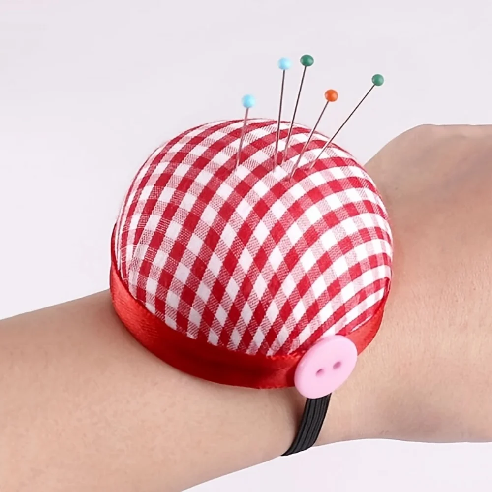 1Pc Red Cute Plaid Pattern Wrist Needle Pad Manual Needle Tie Needle Insert Needle Ball Durable Portable