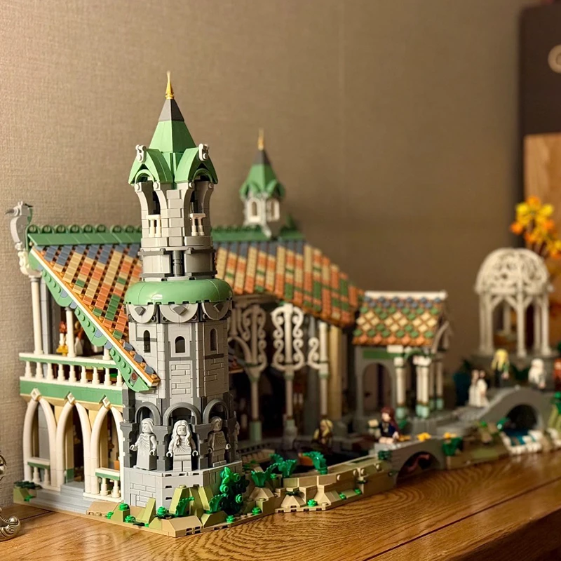 6167 pièces, modèle de maison du film Terre du Milieu, décoration pour adultes, cadeaux d'anniversaire, compatibles avec le set 10316