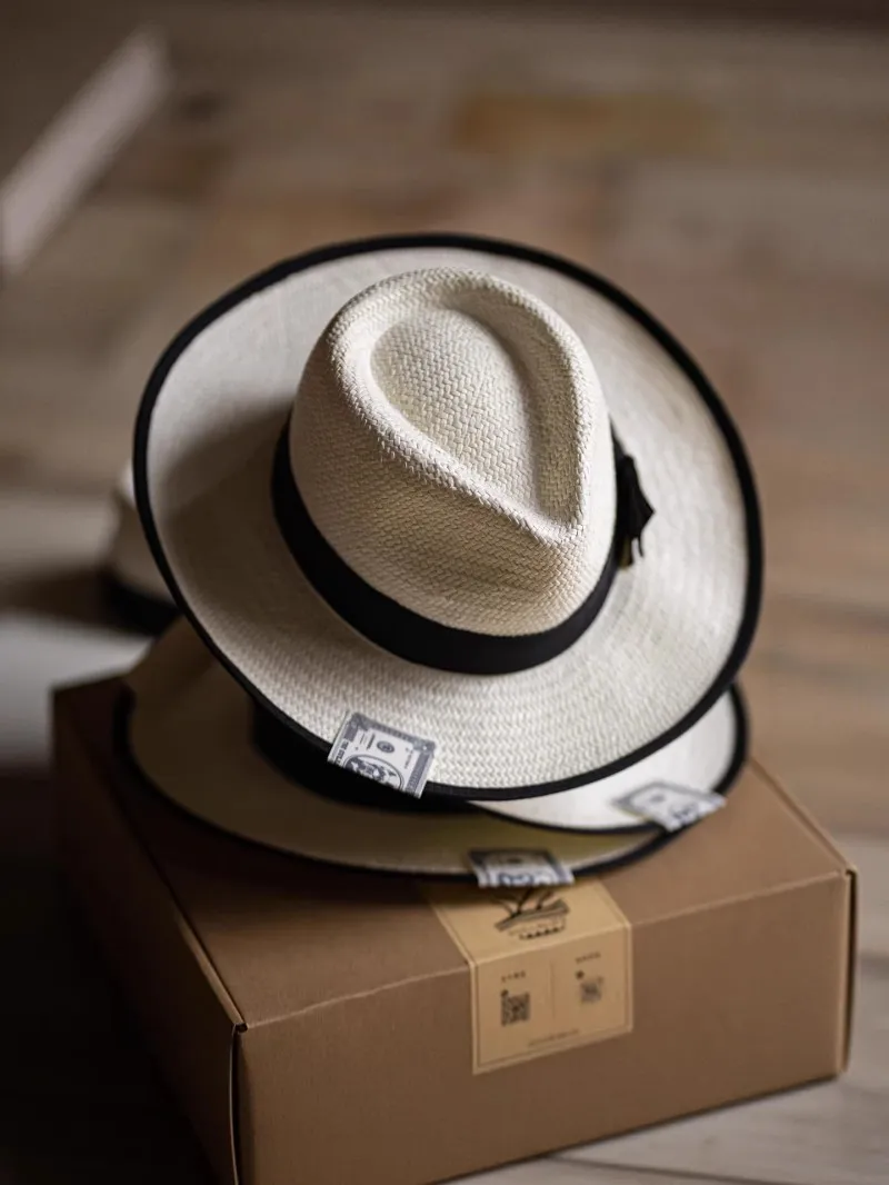Adjustable 53-60cm Panama straw hat man's summer sun protection wide-brimmed straw woven jazz hat Travel Fedora Beach Cap
