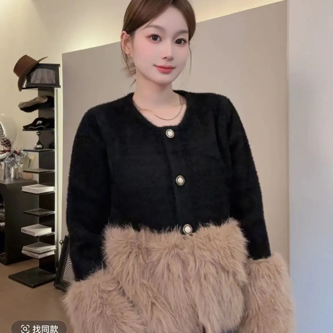 2025 Autunno e inverno Nero Celebrity Colore abbinato Imitazione Capelli di volpe Visone Velluto Giacca di pelliccia ecologica Donna