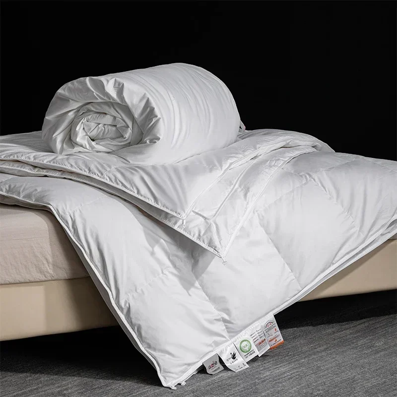 2025 New, Queen Size, High-End Goose Down & Mulberry Silk Quilts - Zip Together, Warmth All Year!