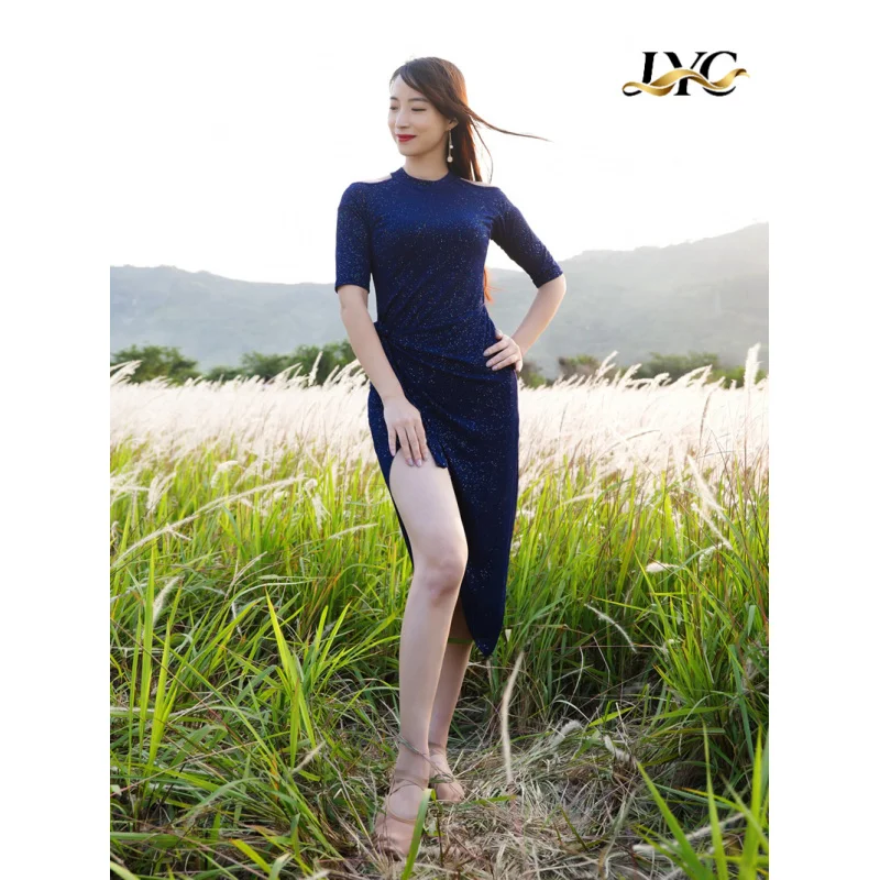 ชุดฝึกซ้อมเต้นรำสไตล์โอเรียนทัลสำหรับผู้หญิง คอลเลคชั่นใหม่ ฤดูใบไม้ผลิ 2025 ดีไซน์เซ็กซี่ เหมาะสำหรับผู้เริ่มต้น