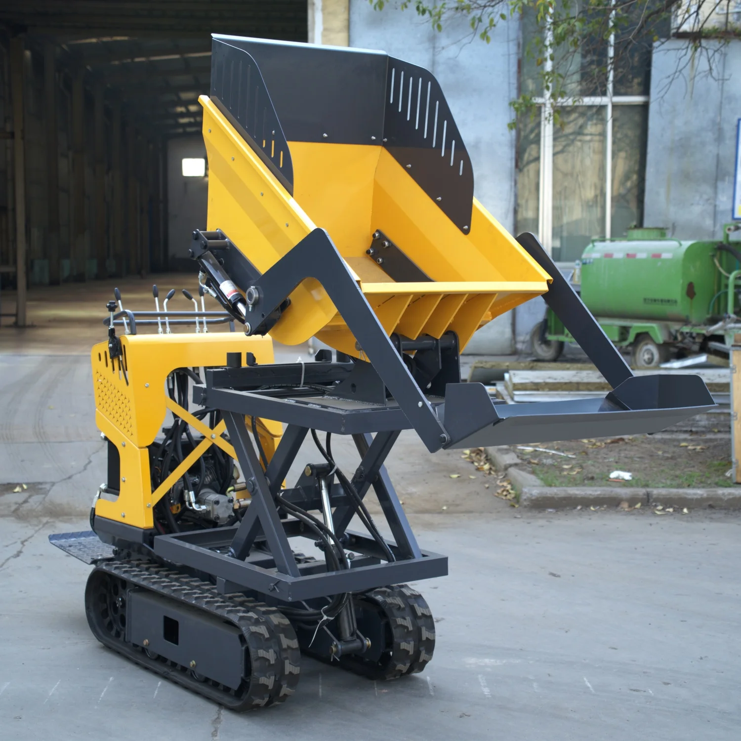 2026 Mini Dump Truck Customized Hydraulic Lifting High Load Capacity Self Propelled Crawler Type Mini Dump Truck