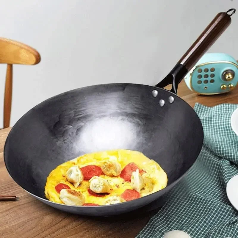 Iron Pot Household Frying Pan Traditional Hand Forged Without Coating Wooden Handle Old-style Non-iron Pot (30cm) image 3