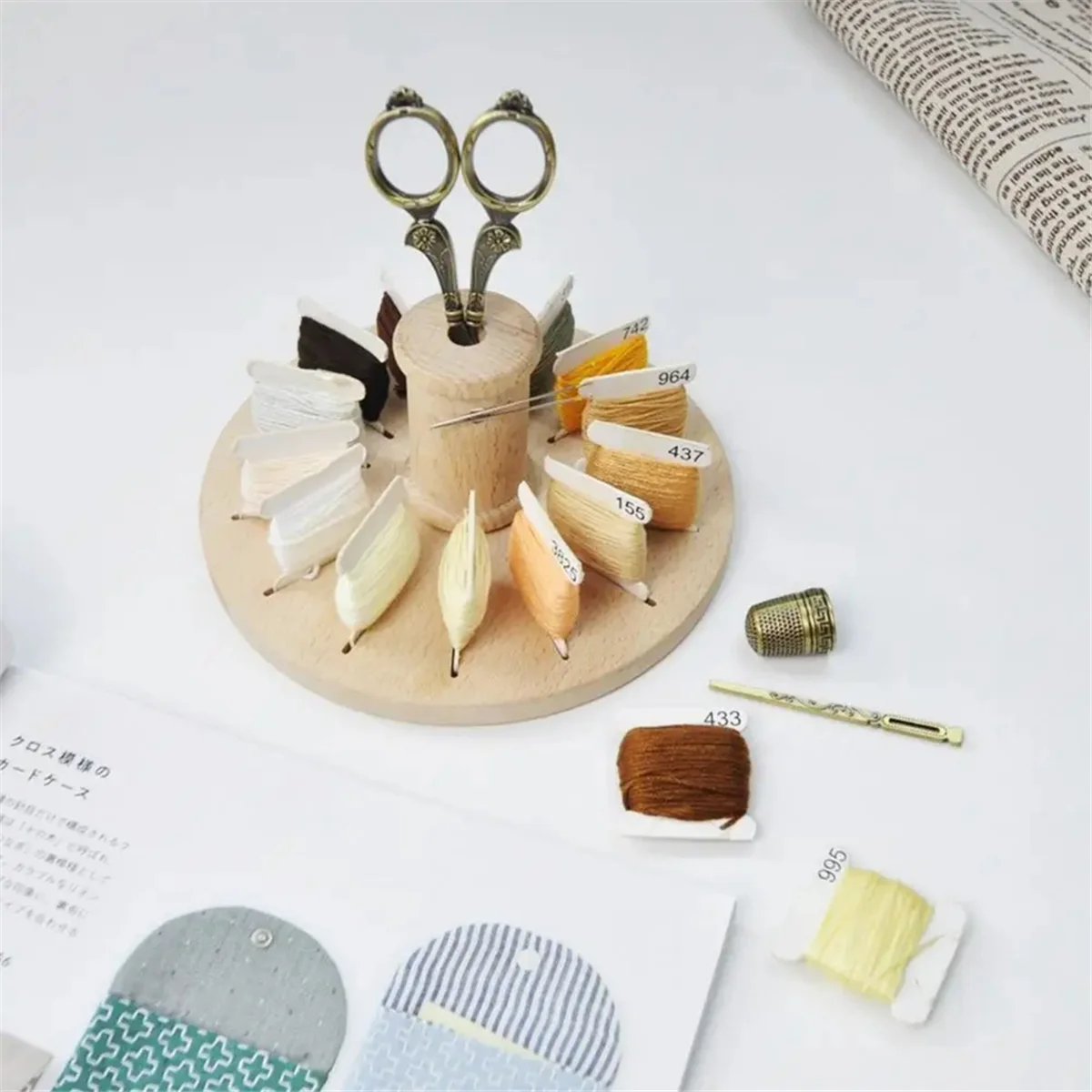 Bobbin Rack for Embroidery Round Wooden Floss Bobbin Holder Beech Storage Organizer for Embroidery Hair-Braiding Sewing