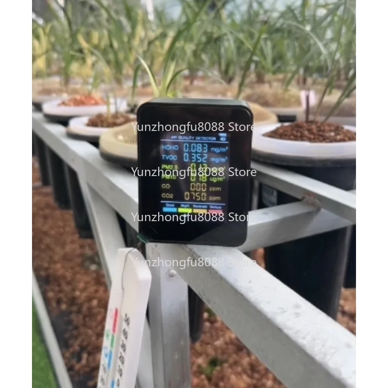 PM25 carbon dioxide detector PM1.0 formaldehyde detection TVOC detector temperature and humidity CO2