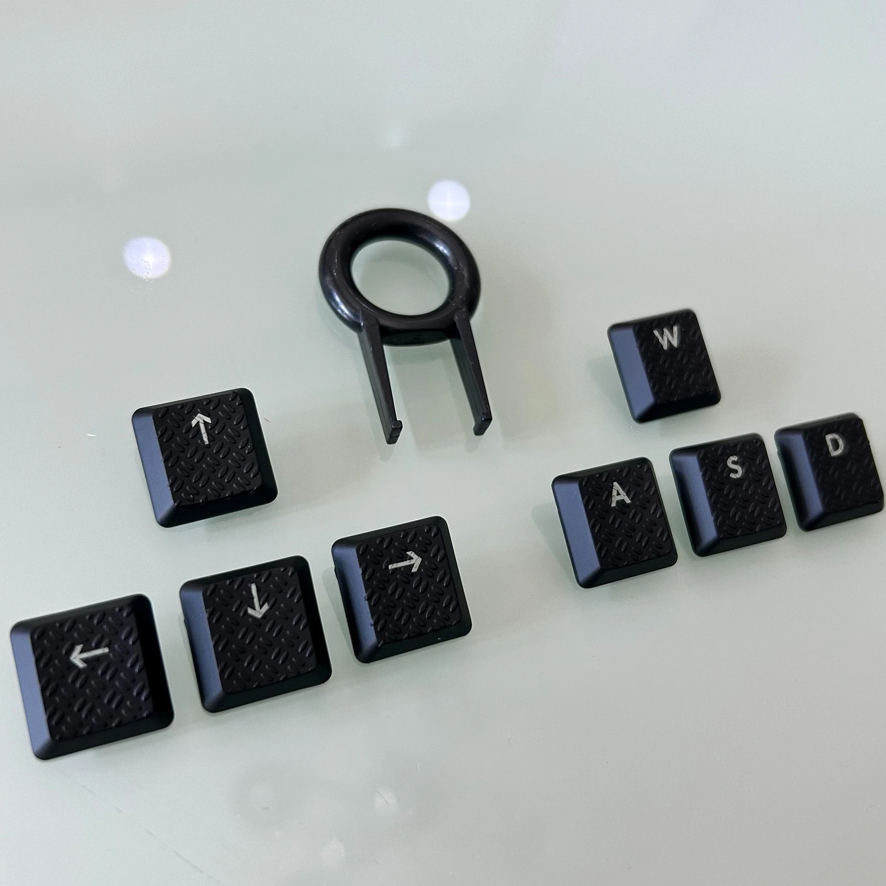 

8-Piece Black/Red + 13 Anti-Slip Clear Keycaps for Logitech G915/G913 TKL/G815/G813, Replacement Gaming Keyboard Keycaps Set