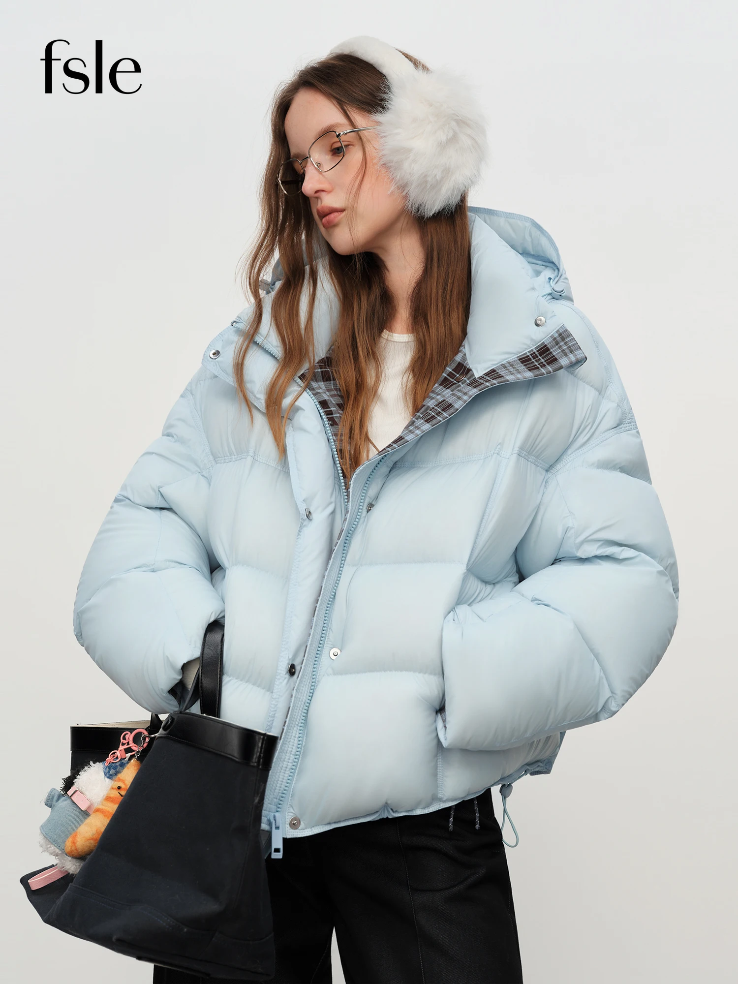 เสื้อแจ็คเก็ตพัฟเฟอร์มีฮู้ดสำหรับผู้หญิง FSLE 2025 ฤดูหนาว เสื้อโค้ทกันน้ำแบบพองตัว สไตล์บับเบิ้ล เสื้อโค้ทกันหนาวแบบอุ่น ทรงโอเวอร์ไซส์ เสื้อคลุมตัวสั้นแบบเย็บติดกัน