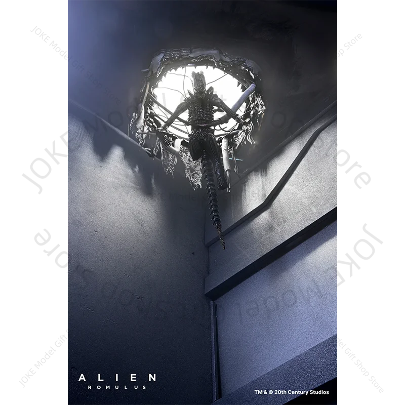 

In Stock 100% Original Neca 51743 Alien Romulus Deluxe Suspended Lab Xenomorph XX121 7" Scale Anime Action Collection Figure Toy