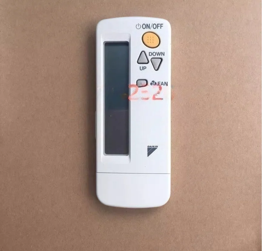 

Новый оригинальный беспроводной пульт дистанционного управления BRC4C651 для центральных кондиционеров VRV, многолинейный, с приемником 3P16266