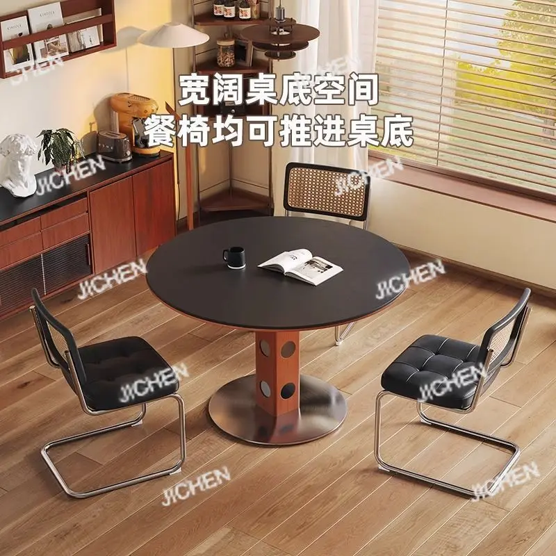 中世風の丸テーブル、レトロな丸ダイニングテーブル、シンプルな北欧風無垢材の小さなアパート、モダンな岩板の交渉用ダイニングテーブル